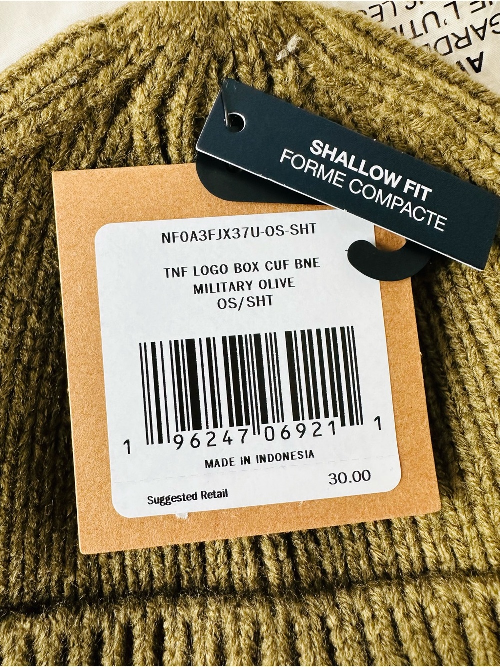 The North Face Military Olive Ribbed Logo Cuff Beanie Hat Shallow Fit NWT - Picture 3 of 4
